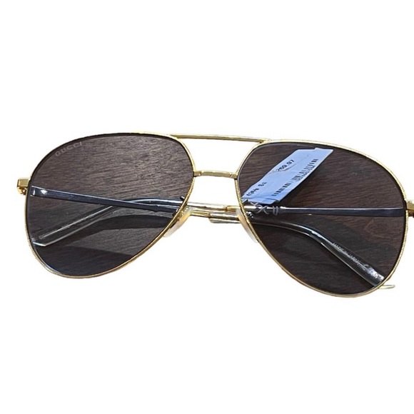 Gucci Aviator-Style Sunglasses - Picture 7 of 9